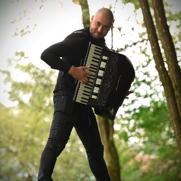 stop-band-gornji-milanovac-bend-za-proslave-za-svadbe-3